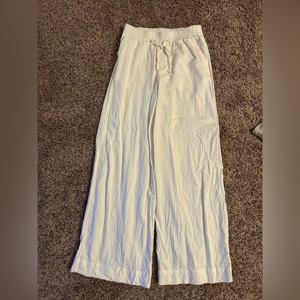 A new Day high waisted straight leg linen pants